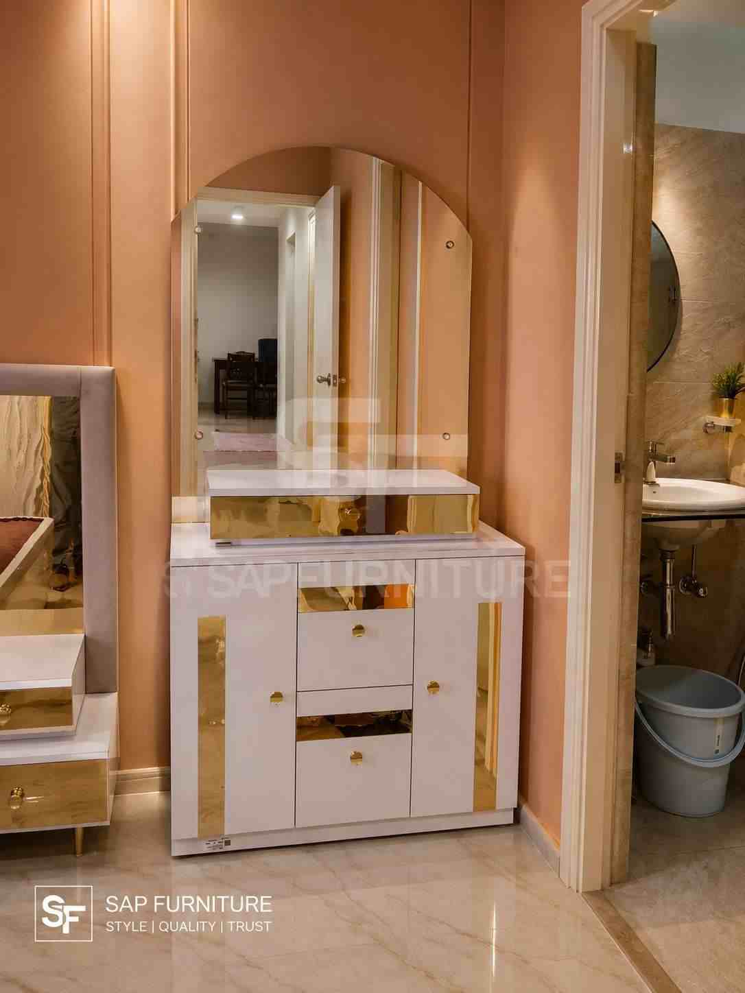 White & Mirrored Gold Luxury Arched Vanity Console
