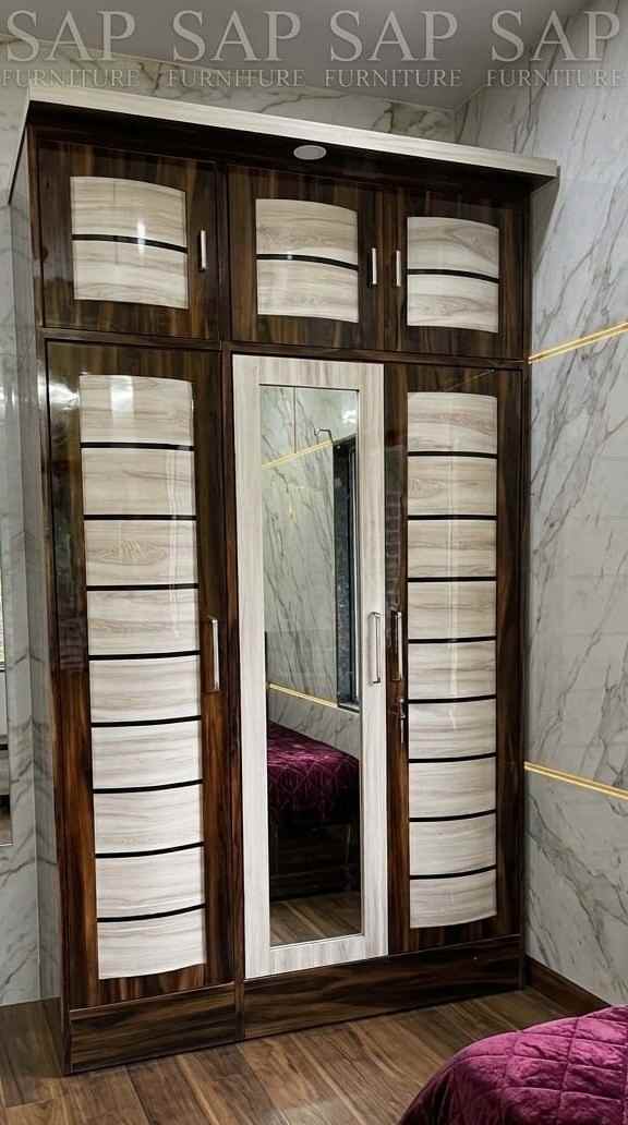 Premium 3 door wardrobe