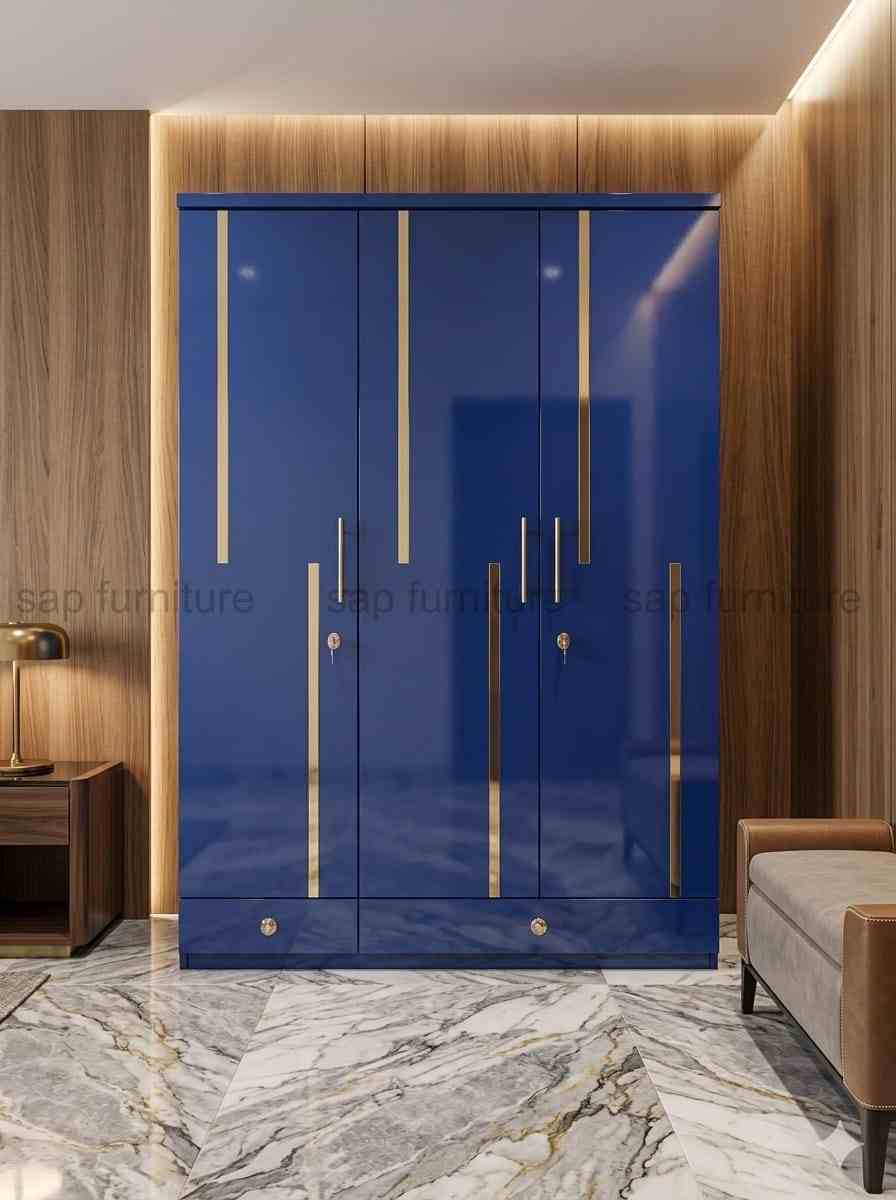 Premium 3 door wardrobe
